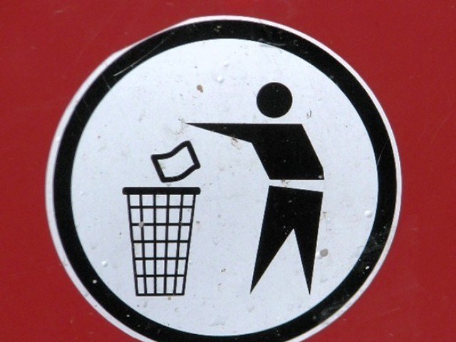 Wastebasket